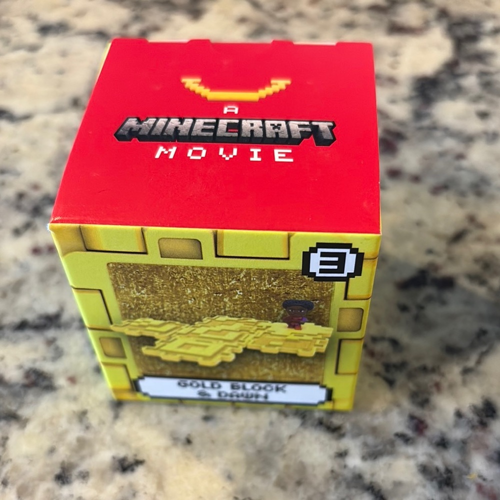 Minecraft Movie Gold Block Figure